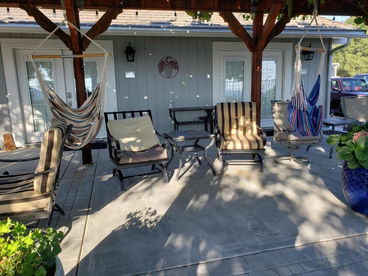Yosemite Foothill Retreat - Private Guest Suite #3 コアーシーゴールド エクステリア 写真