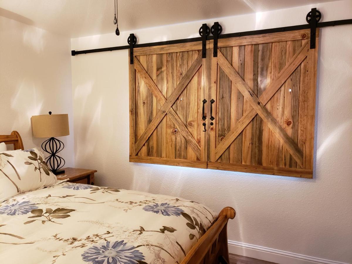 Yosemite Foothill Retreat - Private Guest Suite #3 コアーシーゴールド エクステリア 写真