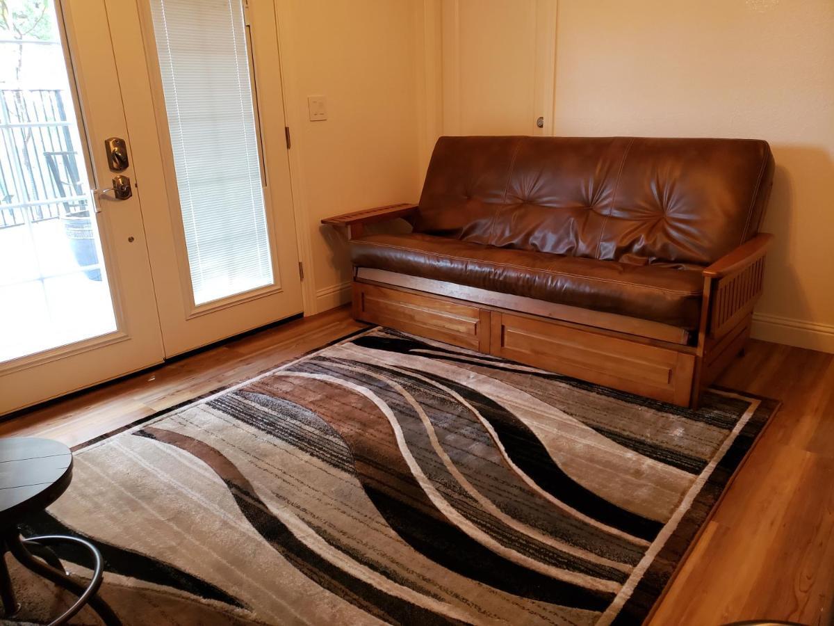 Yosemite Foothill Retreat - Private Guest Suite #3 コアーシーゴールド エクステリア 写真